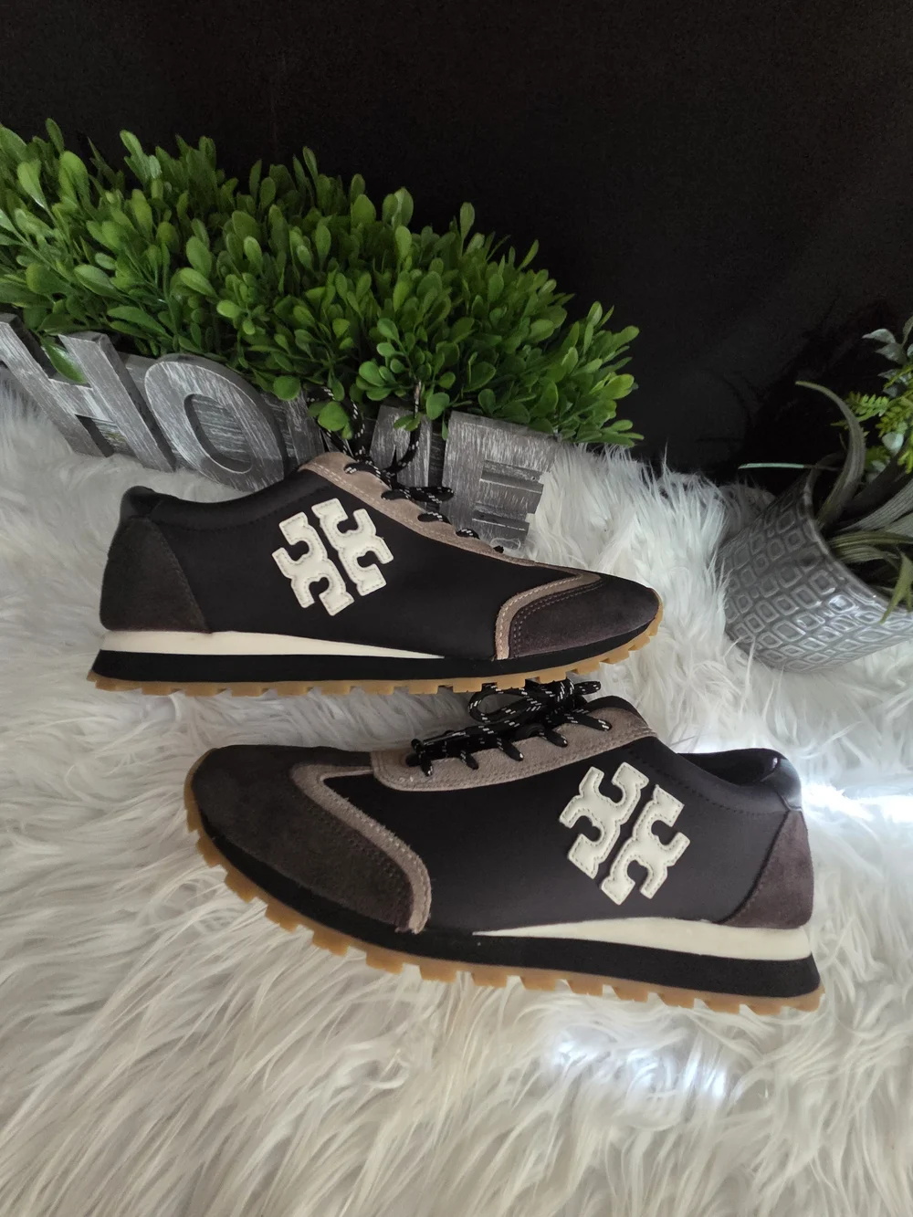 Tory Burch Black/Brown/Tan Vintage Nylon Lace-Up Women's Sneakers. Size 10.5